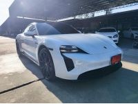 2022 Porsche Taycan GTS 4WD สีขาว ไมล์น้อยมากเพียง 10,XXX KM รูปที่ 2